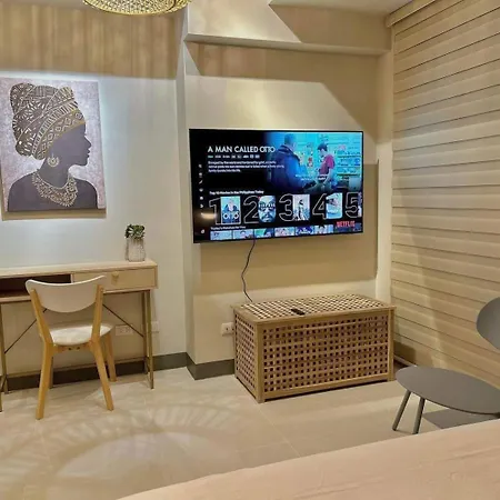 Uptown Bgc Apartment